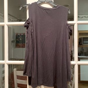 Long sleeve open shoulder shirt